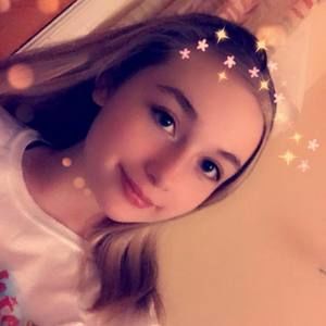 Meet your Posher, Ariah